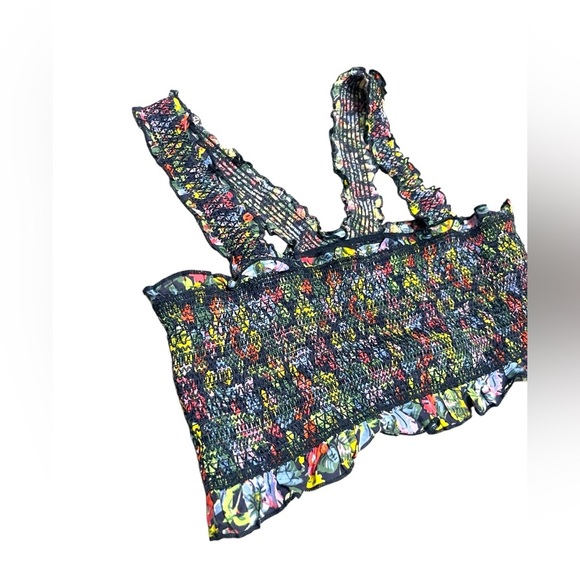 Out From Under Floral Smocked Crop Top Sz L - Picture 3 of 6